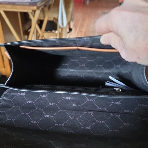 Aldo Multicolor Striped Shoulder Bag - Picture 5 of 6